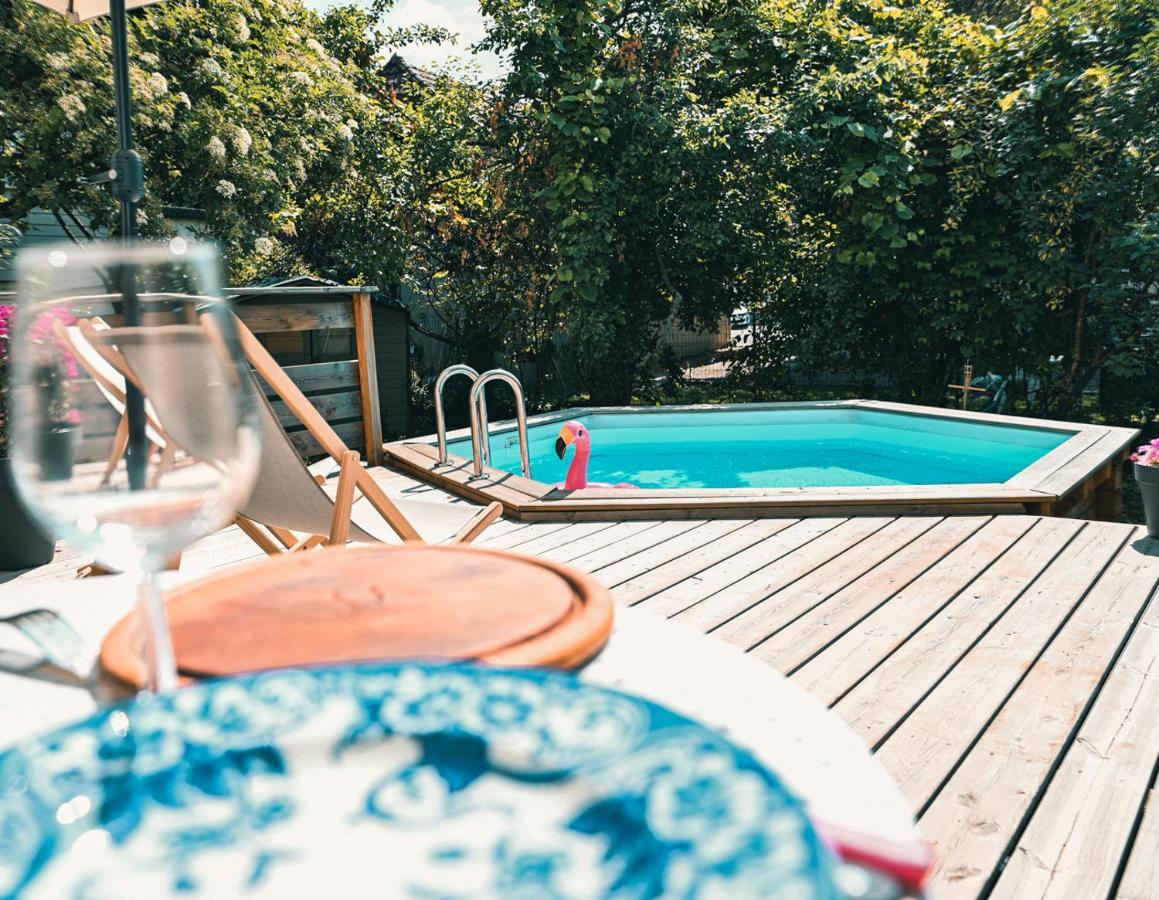 Le Serenite - T3 En Maison De Ville Avec Piscine อานซี ภายนอก รูปภาพ
